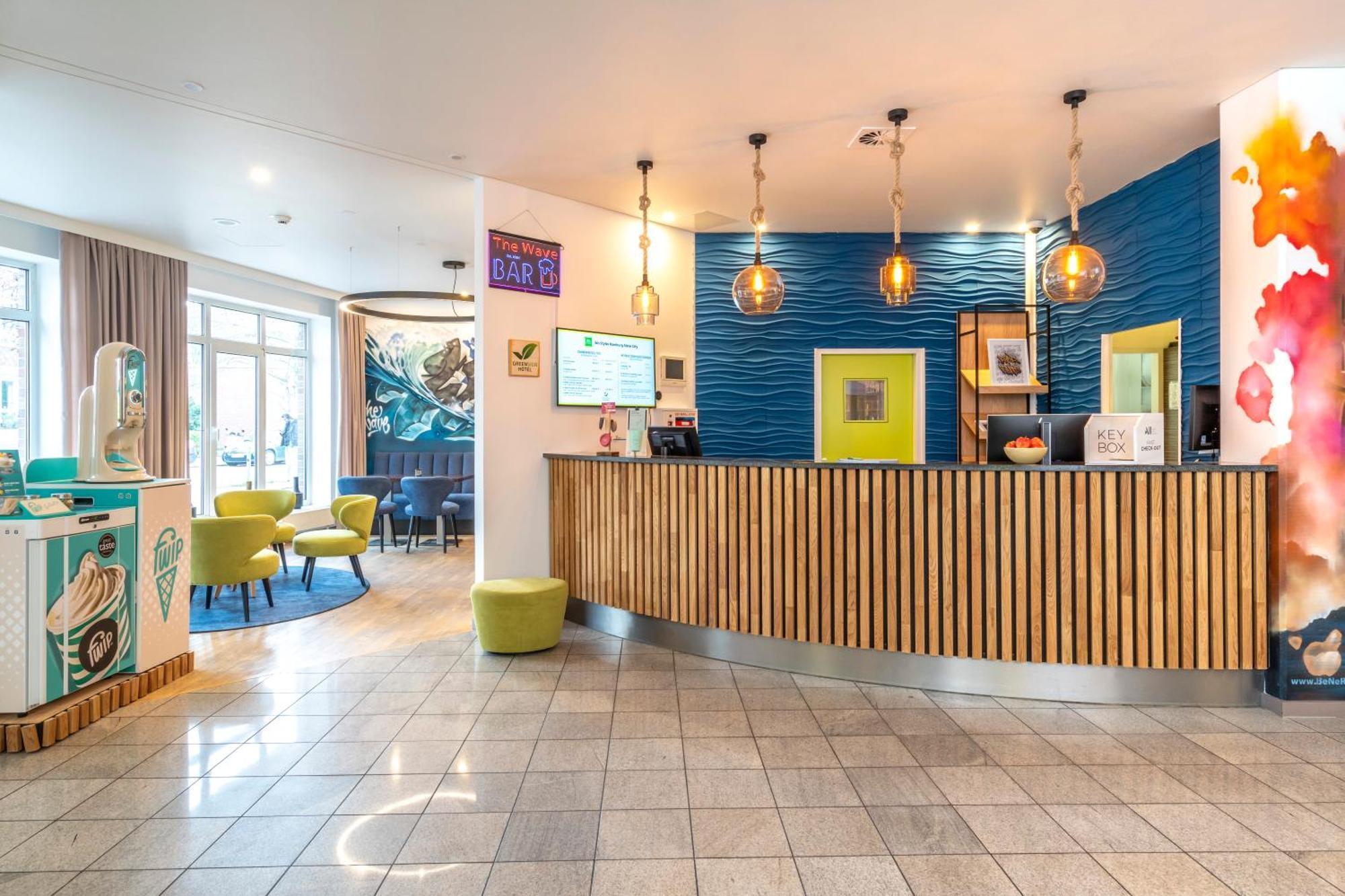 Ibis Styles Hamburg Alster City Eksteriør billede
