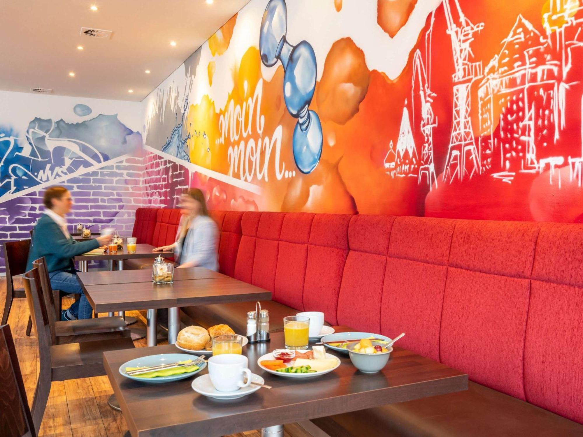 Ibis Styles Hamburg Alster City Eksteriør billede